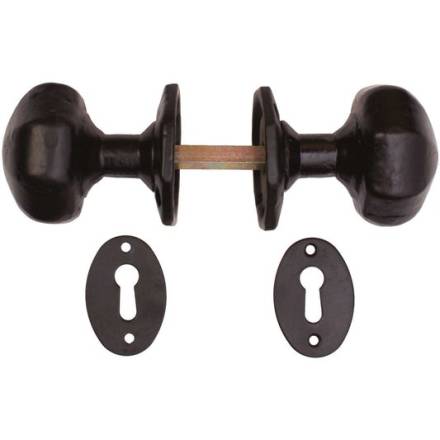 A Perry Japanned Octagonal Rim/Mortice Door Furniture