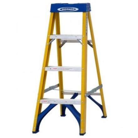 Werner 716 Series 4-Tread Fibreglass Swingback Stepladder