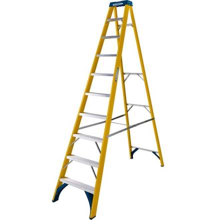 Werner 716 Series 10 Tread Fibreglass Swingback Stepladder - Trade, EN131