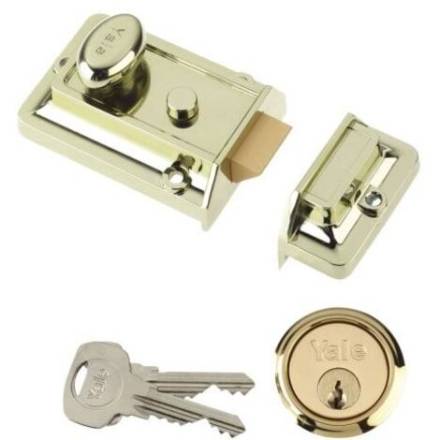 Yale P77 Brasslux Traditional Nightlatch 60mm Backset