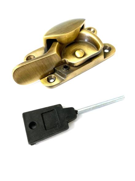 Traditional Hardware THD183L/PB Locking Fitch Fastener - Polished Brass