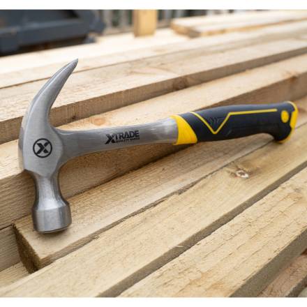 X-Trade One-Piece Claw Hammer 20oz